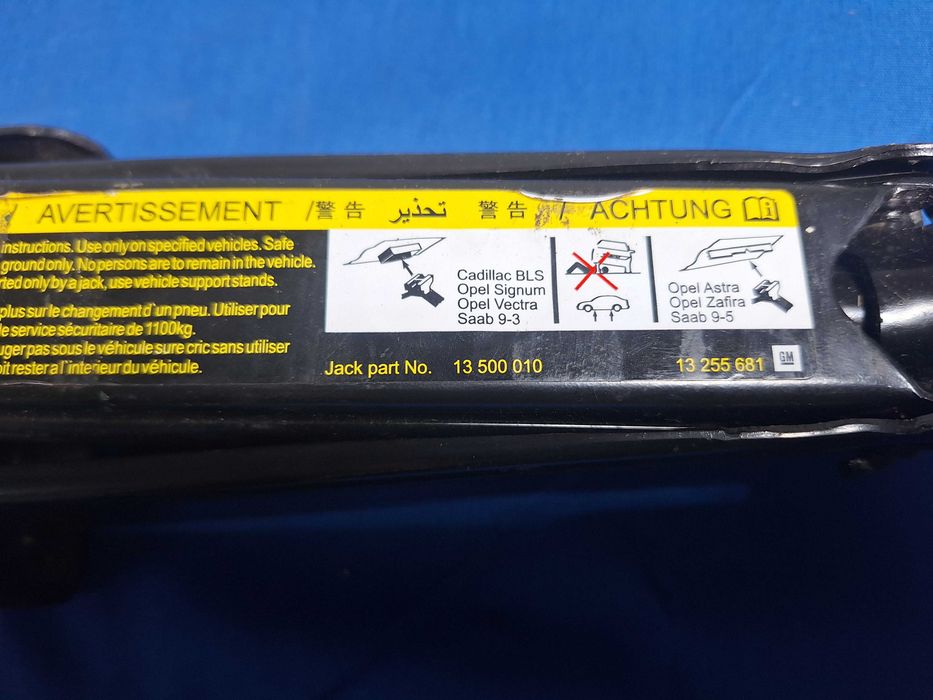 CRIC AUTO OEM Opel Signum Vectra Saab 9-3 Zafira Astra
