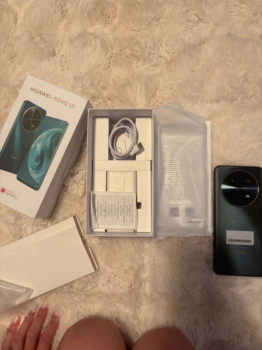 Telefon Huawei nova 12i