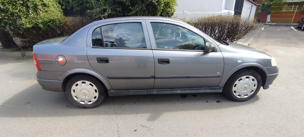 Opel Astra G benzina