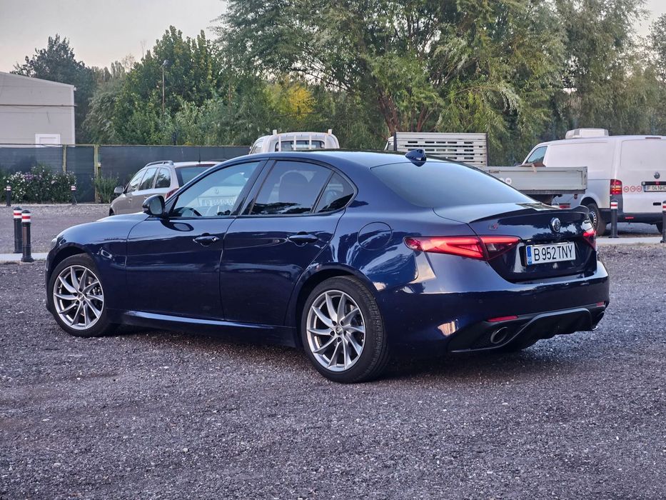Alfa Romeo Giulia 2020 benzină, 20.939 € — imagine 2