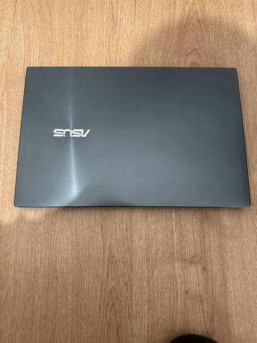 Laptop ultraportabil asus ZenBook 13 Oled ux325e I7 Gen 11