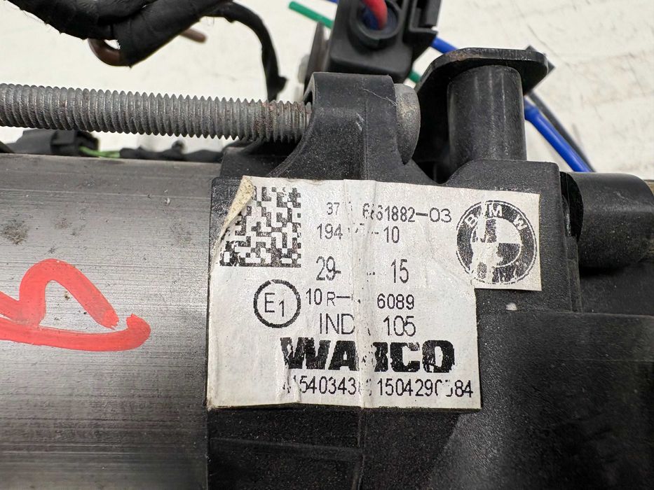 Оригинален Компресор Въздушно Окачване За БМВ Г11 Г12 6861882 BMW G11 G12