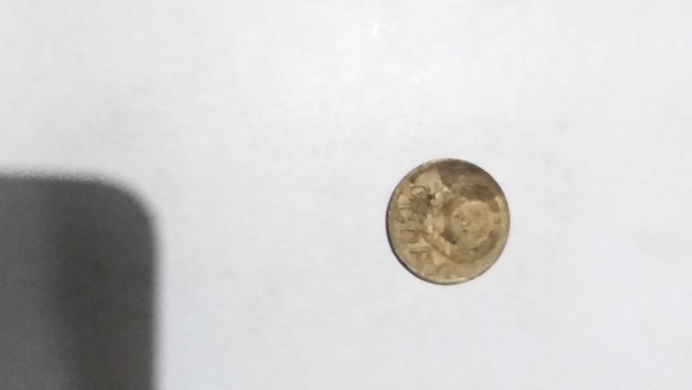 Qadimiy tangalar sotiladi