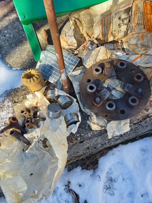 Piese noi Skoda S100 + autoturism Skoda S100 complet