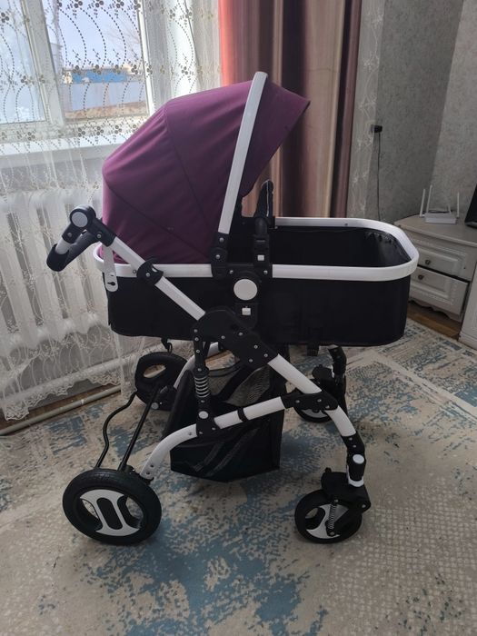 Продам срочно детскую коляску