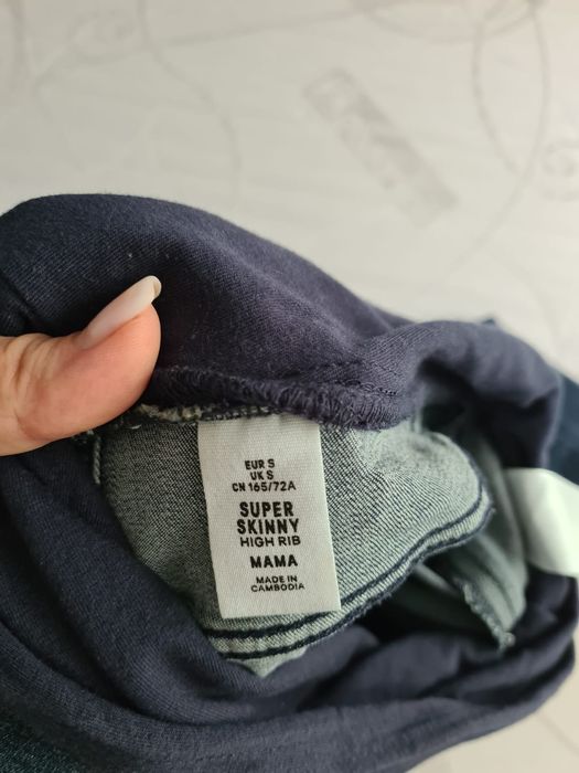 Jeans skinny pentru gravide