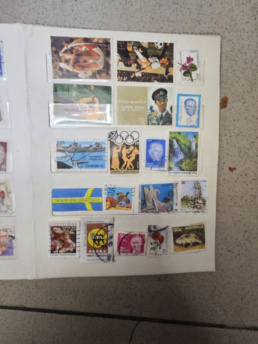 Класьор с марки 120лв