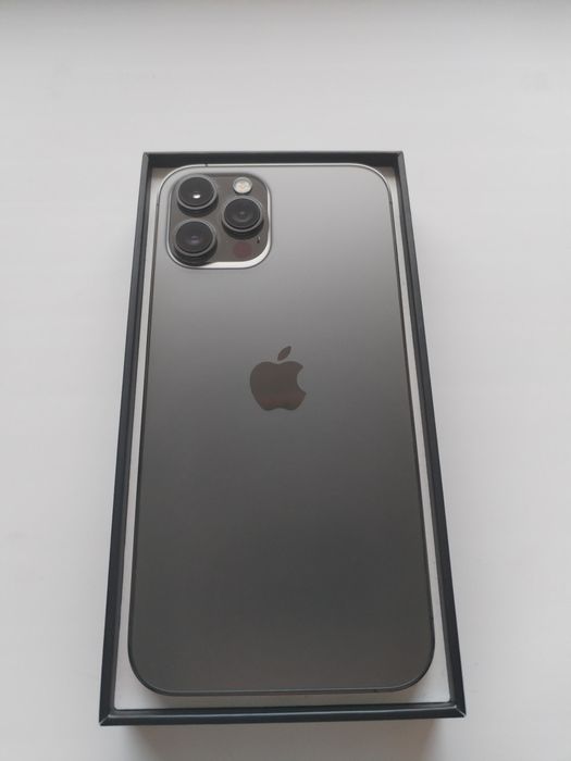 IPhone 12 PRO Max в идеале