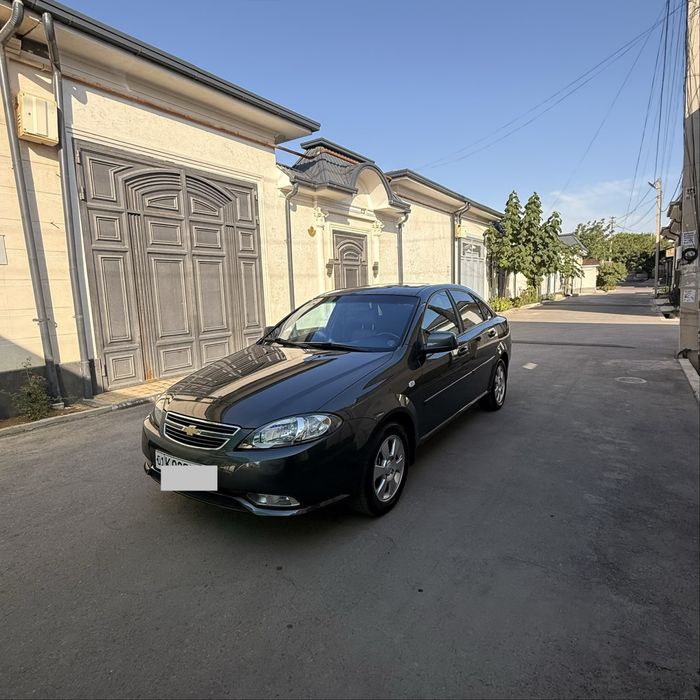 Jentra 3-pozitsa elegant plyus sotiladi