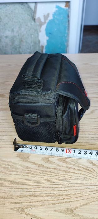 Компактная сумка для любительской видеокамеры