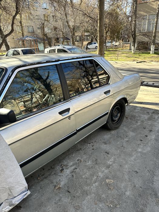 Продается бмв е28 м30б30 не находу нужно сделать электрику