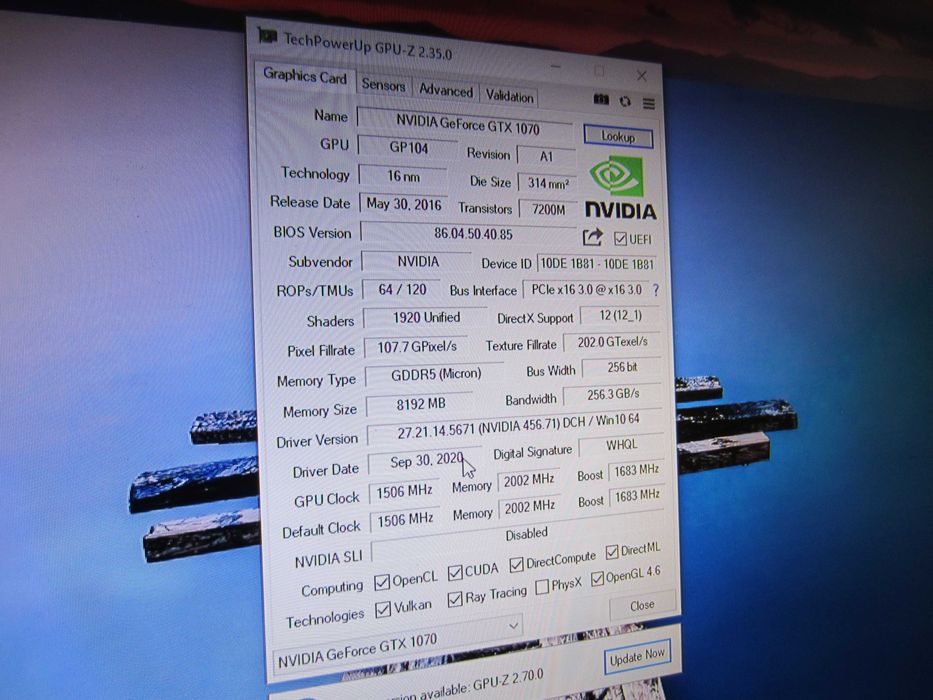 Гейм Ryzen 5 2600, 16GB с  GTX1070  , 256GB NVMe 500GB HDD