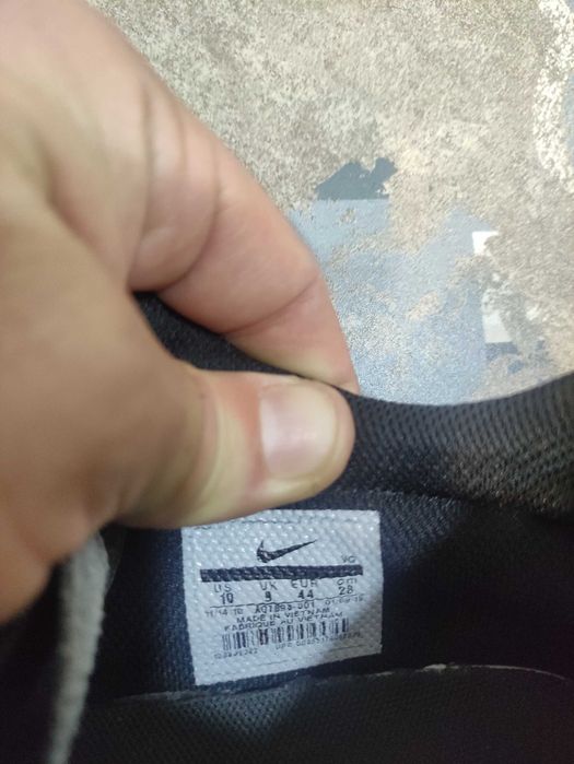 Маратонки Nike за футбол