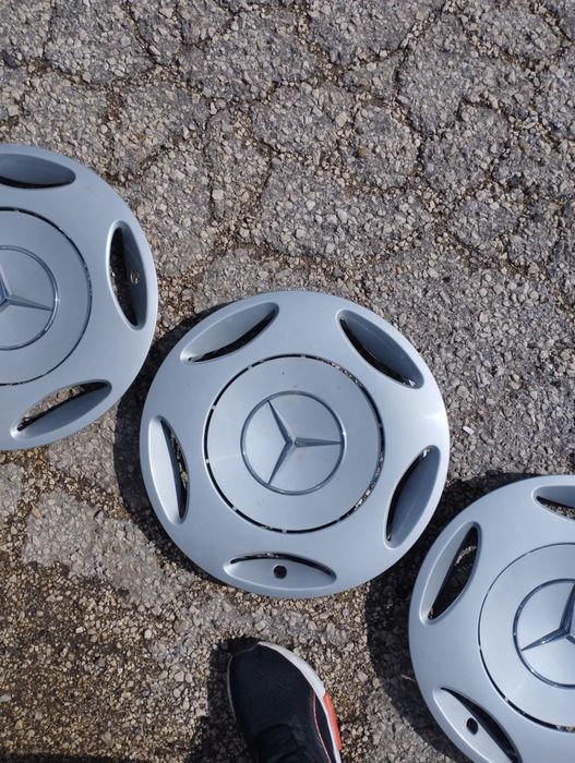 Оригинални тасове за Mercedes 15цола