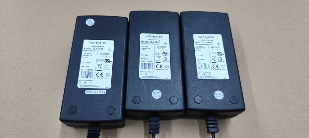 alimentator incarcator 24v 2.5A mufa cu pin central noi cu proba