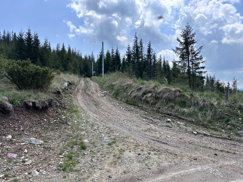 Vand teren la Buscat, Baisoara, aproape de partie.