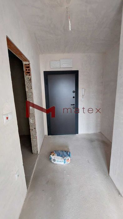 Продава се Двустаен апартамент в Варна, Цветен квартал - 62 кв.м за 2178 €/кв.м - Снимка #9