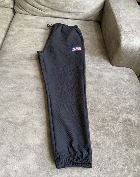 Спортивные брюки