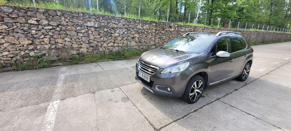 Peugeot 2008 1.2 benzina