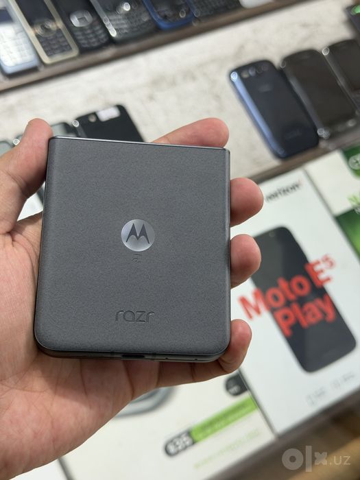 Motorola 2025 8/256 ideal