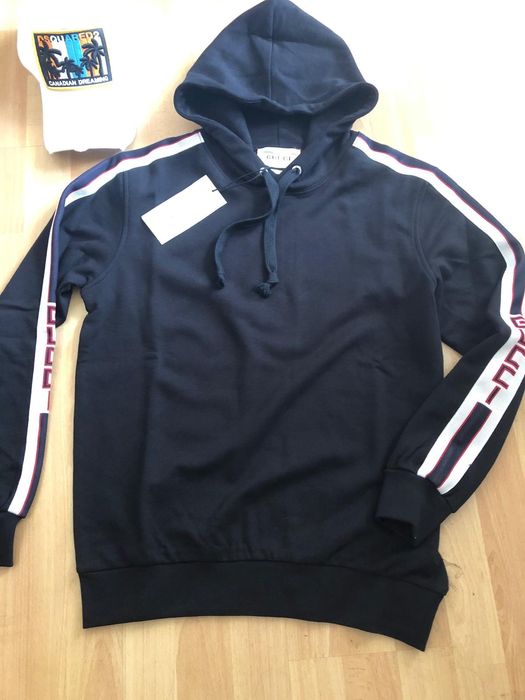 Разпродажба на стилни мъжки суитшърти, последни бройки