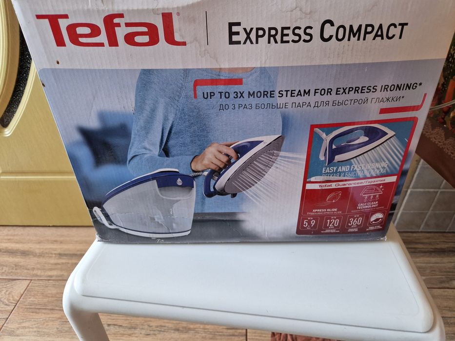 Stație de calcat Tefal express compact