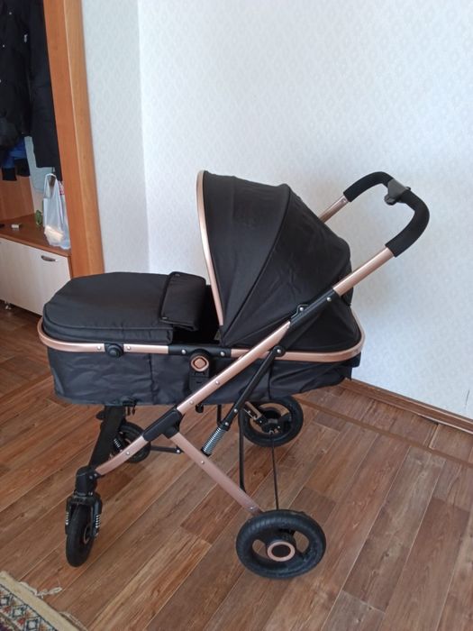 Коляска люлька-прогулочная