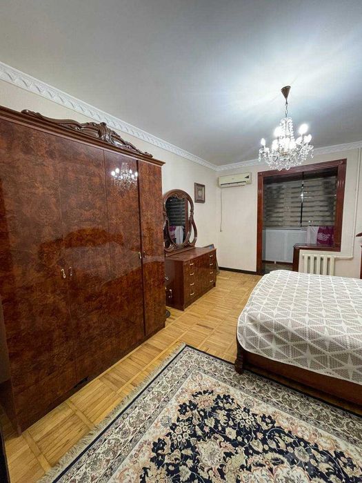 3х комнатная на м. Космонавты