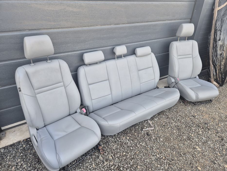 Interior piele Toyota Hilux 2006-2016