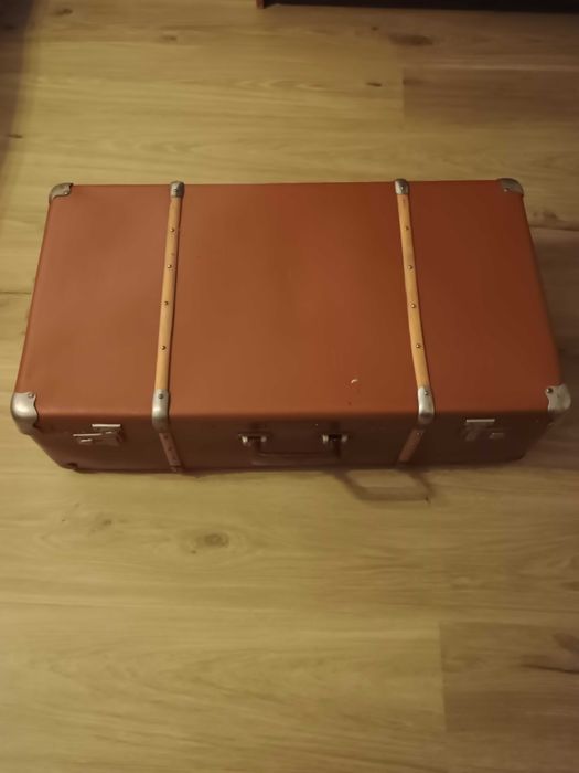Valiza Geamantan Carton Vintage 1971