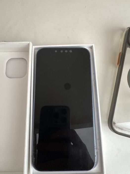 iPhone 14.