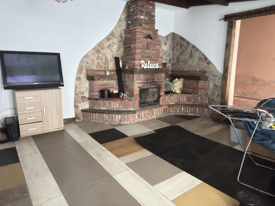Casa De Vanzare