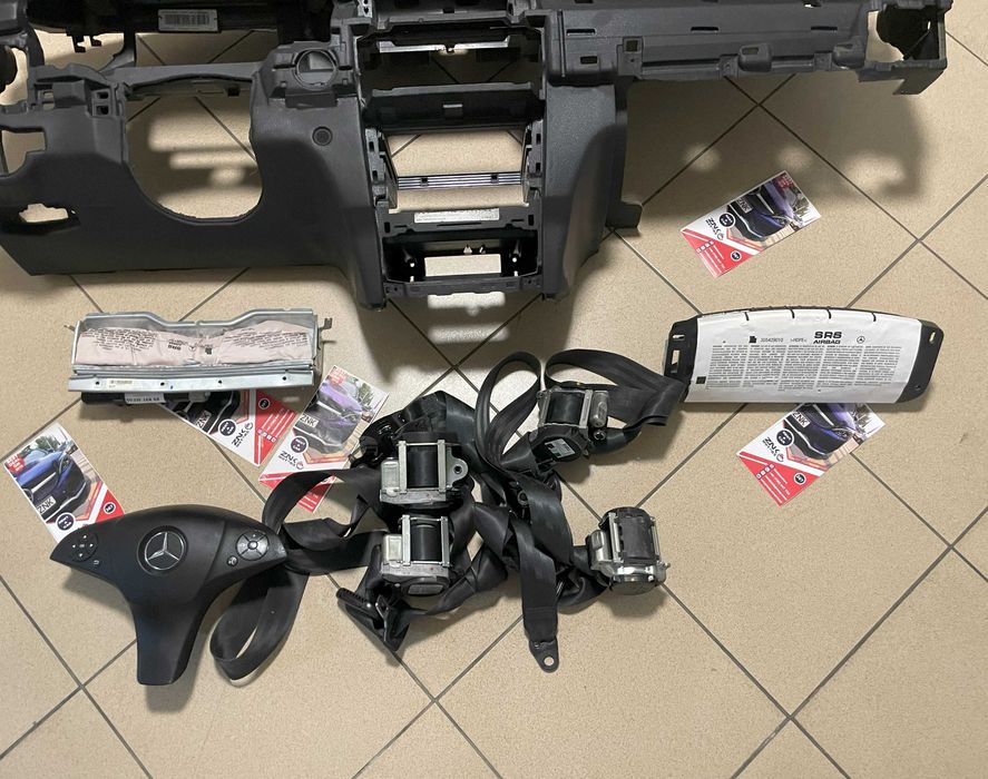 Mercedes Benz GLK X204 - plansa de bord - kit airbag - set centuri