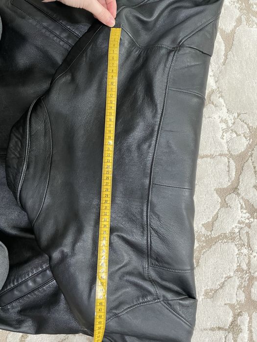 Jacheta din piele neagra