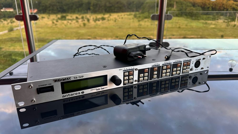 Tascam TA-1VP Auto-Tune Antares | Ca Nou | Achiziționat 09/2025