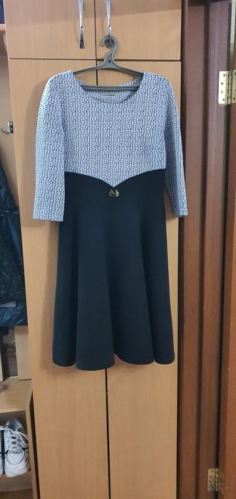 Продам парадное платье