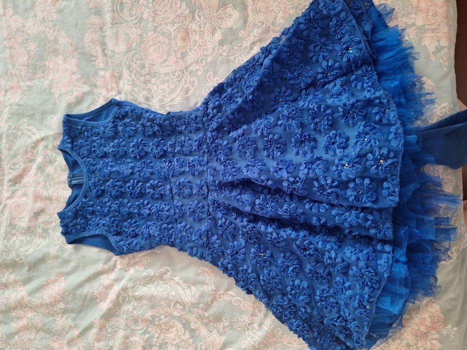 Рокли за момиче размер 122