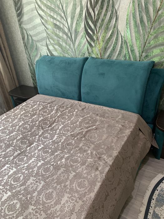 Кровать двухспальная