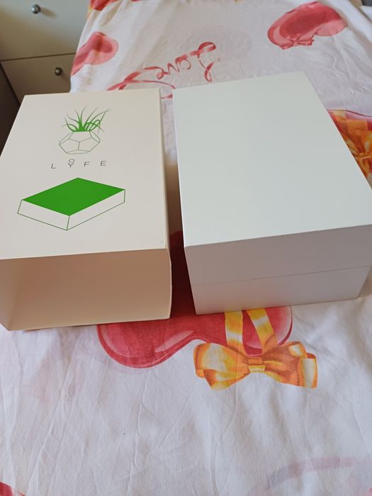 Цветочница на магните продам