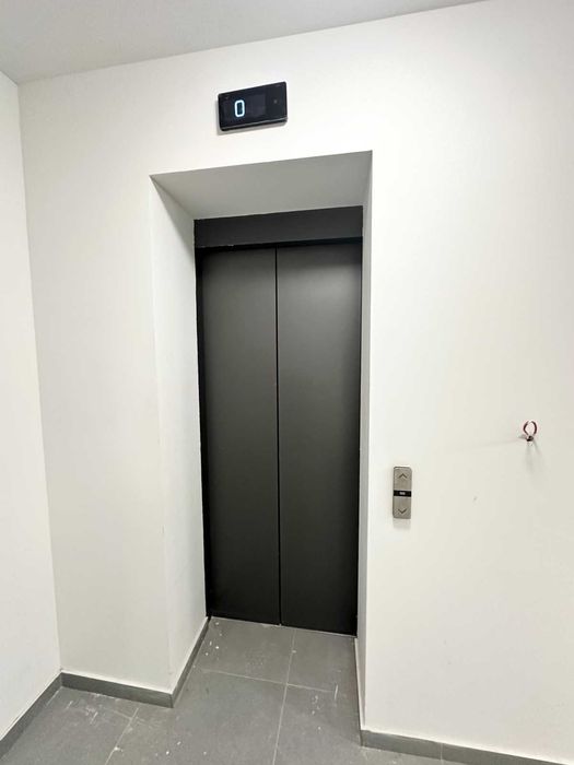 Дава се под наем Офис в Варна, ВИНС - 50 кв.м за 150000 € - Снимка #7