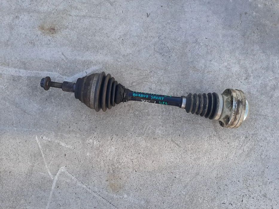 planetara stanga fata 1.8 tfsi skoda yeti 5l 4x4  1k0407271ee