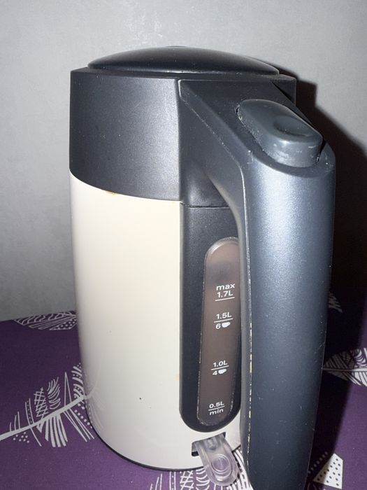 Продам чайник bosch