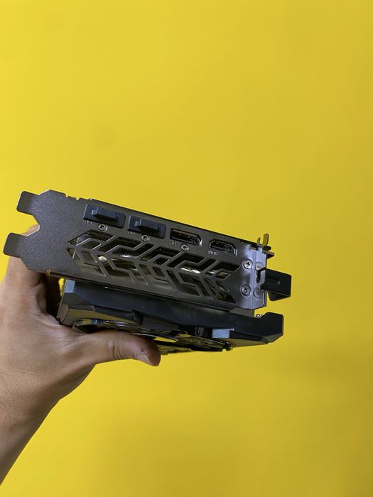 Продам RX 6800 16GB Phantom Gaming
