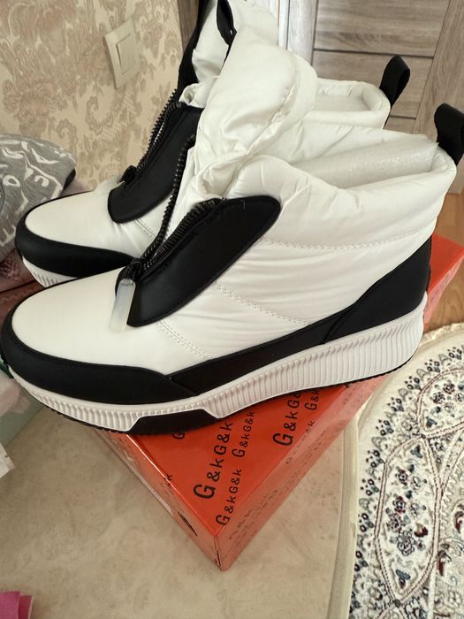 Болоньевые удобные ботинки