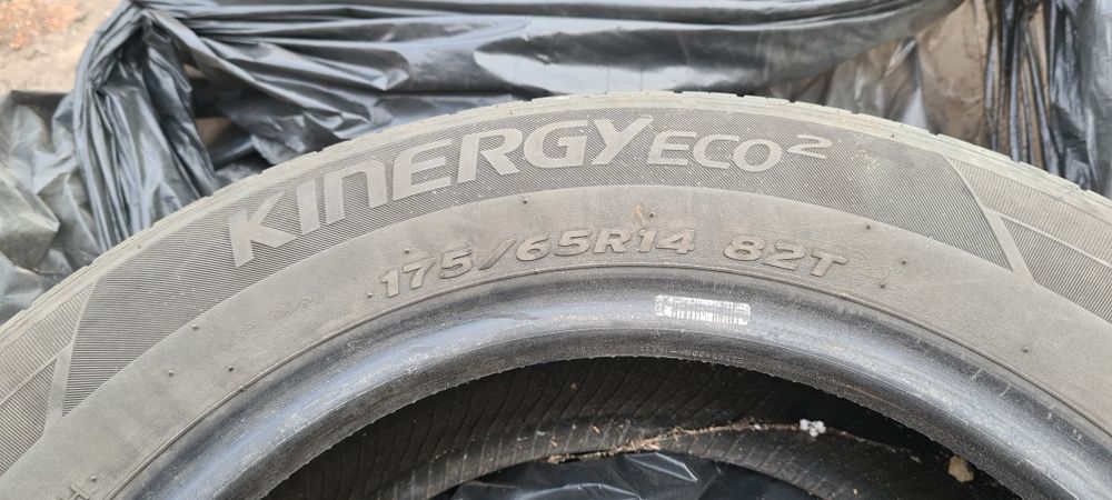 Cauciucuri vara aproape noi.