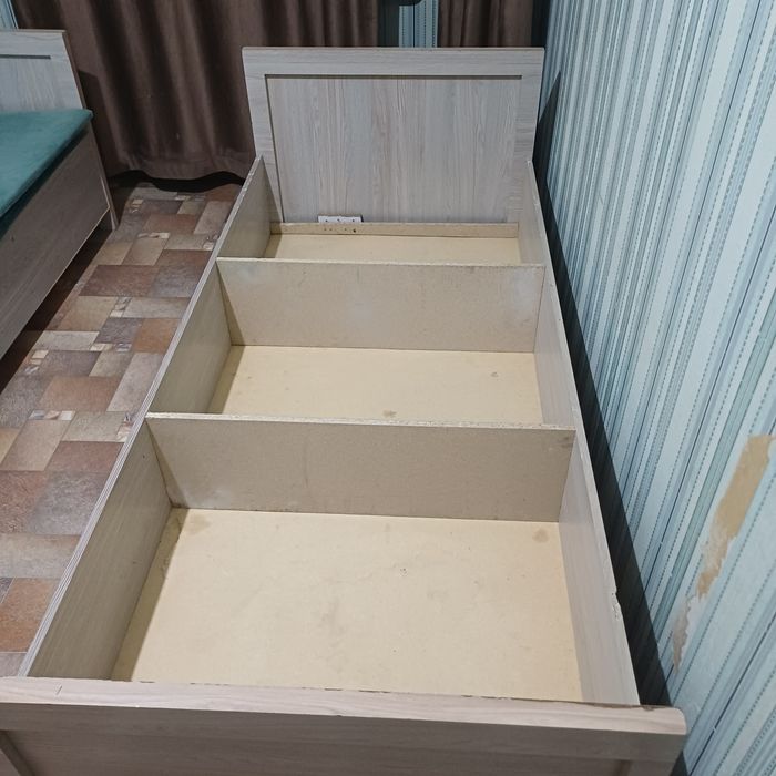 Кровати односпальние