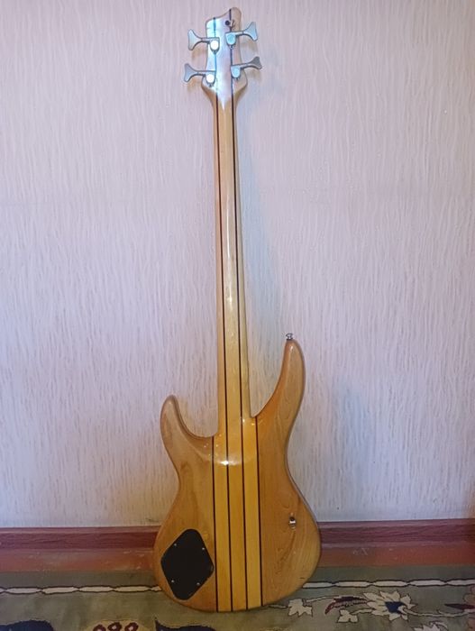 Гитара электронная