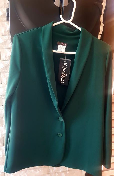 Costum si 2 sacouri dama