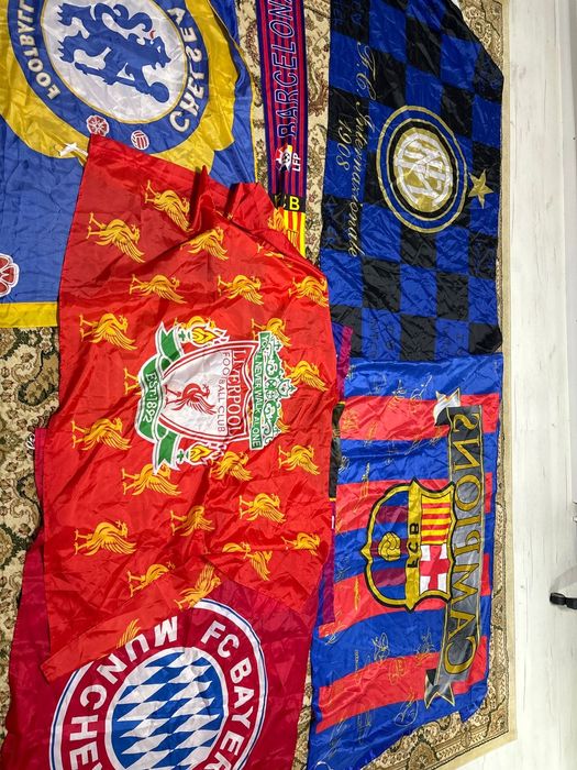 Продам набор футбольных флагов