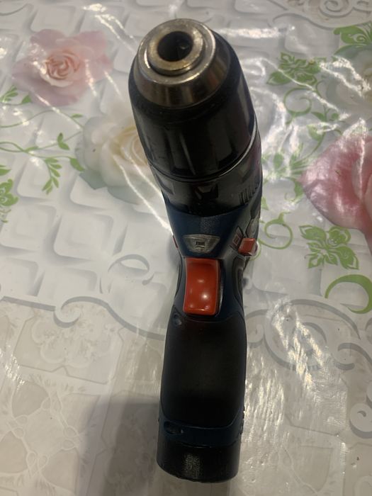 Bosch GSB 10,8-2-LI/двускоростен ударен винтоверт+батерия 1,5ah